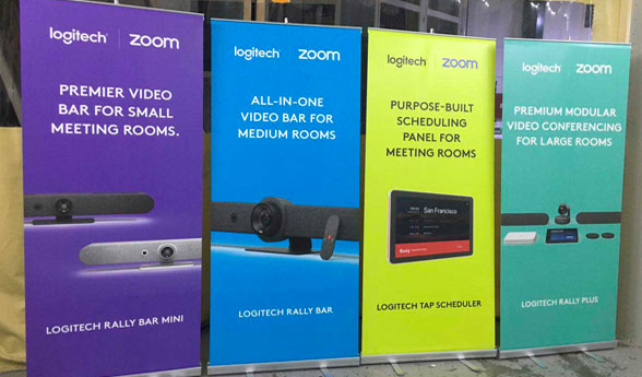 Rollup Banners service example